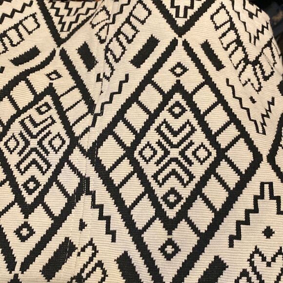 NWT Zara Tribal Print Woven Black Cream Midi Skirt - Picture 6 of 7